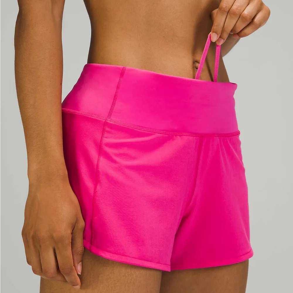 Lululemon: Sonic Pink “4 Speed Ups; Size 6